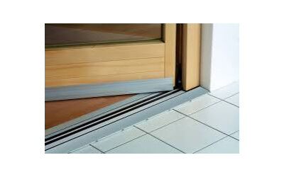 Alumat barrier-free magnetic profile